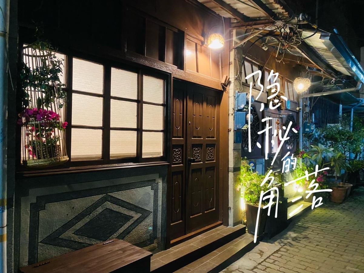 捉鳳凰 台南百年老宅包棟導覽民宿系列catchphoenix Centennial Guesthouse Exterior foto